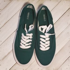 💚NWOT Forever 21 Shoes💚